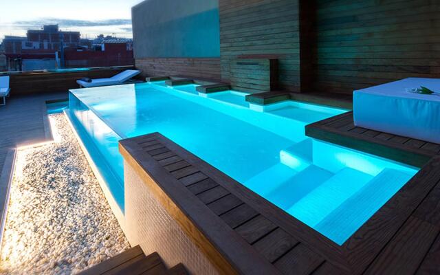 Hotel Well and Come Barcelona