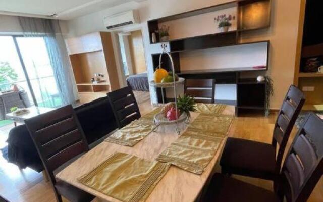 Heaven in city with full seaview 2 cozy BR BAY 21