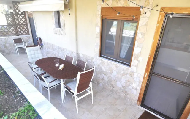 Zennova 63 Nikiti Summer Apt