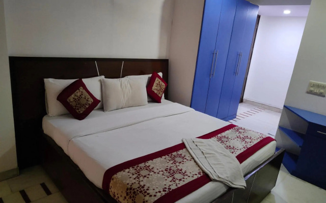 OYO Rooms Jasola Vihar 1