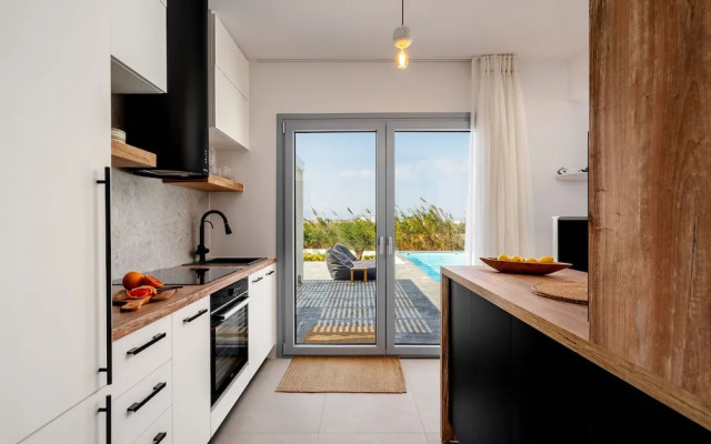 Villa Ama Plaka With 3 Bedrooms and 3 Bathrooms
