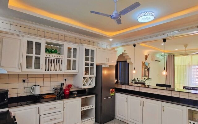 Ayaa Apartments