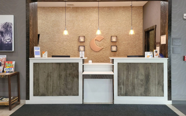 Comfort Inn & Suites