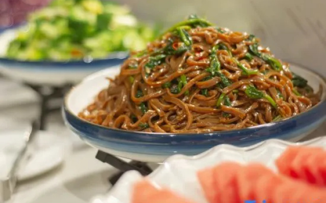 H Hotel (Xi'an North High-speed Railway Station Fengcheng 12th Road Subway Station) – Meal – Xi'an