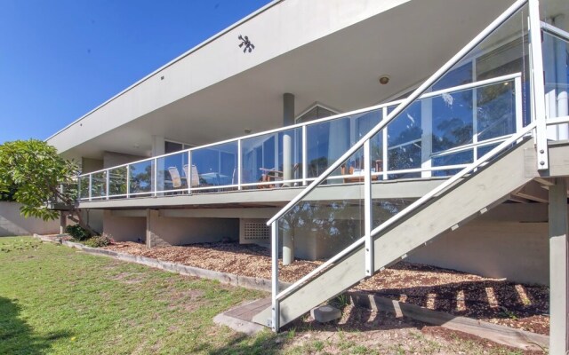 Thurlow Avenue 28, 'Ripple Cove'