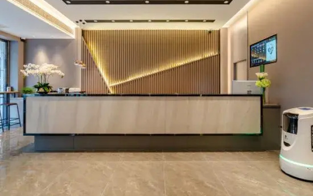 Homeinn Selected Hotel (Hefei Railway Station Xindi Plaza)