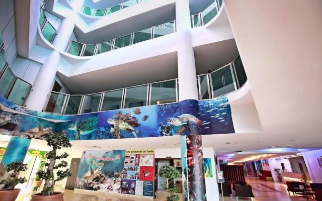 The Regency Waterfront Hotel