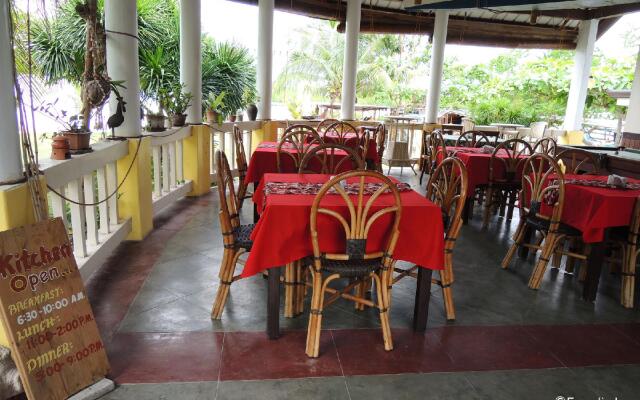 Moalboal Beach Resort