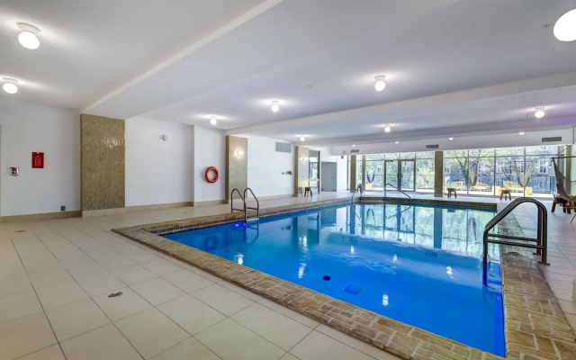 Elegant Studios and Apartments Montreal
