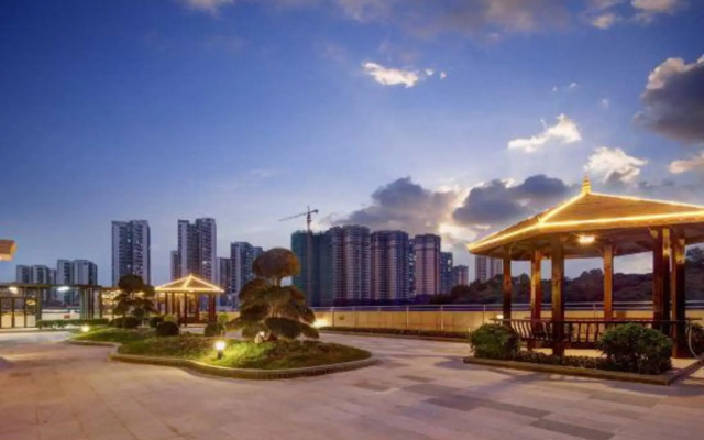 Vienna International Hotel (Gaozhou)