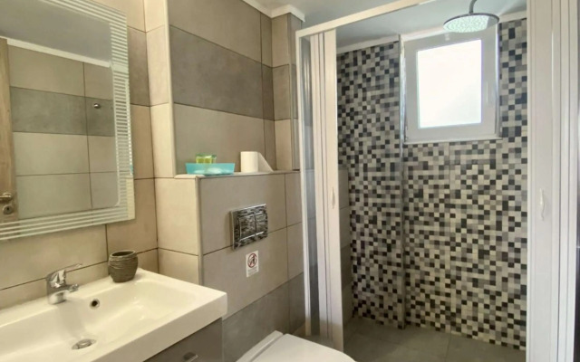 Manolis Apartments