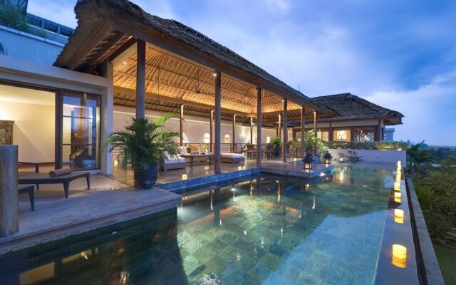 The Longhouse, Jimbaran - Bali