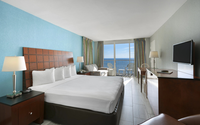 Crown Reef Beach Resort and Waterpark