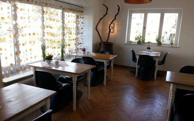 Hacienda Rooms