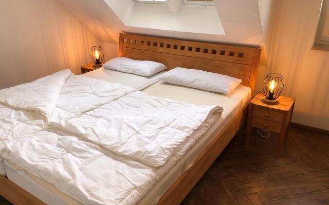 Fritz_Reuter_Str_Sonnenuhr_Wg_5