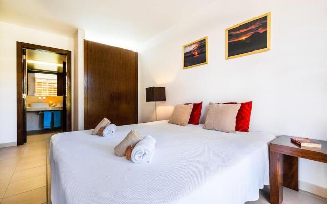 Salgados Apartment