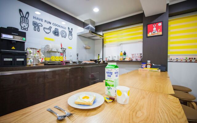 24 Guest House Haeundae Premier