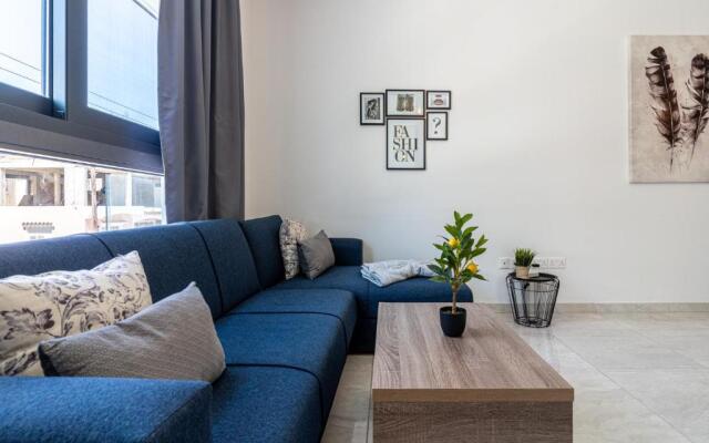 Tyche's 1 BDR apartment in Larnaca