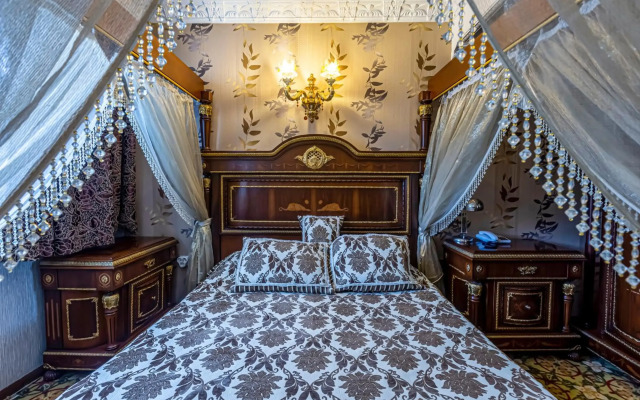 Marmaray Hotel