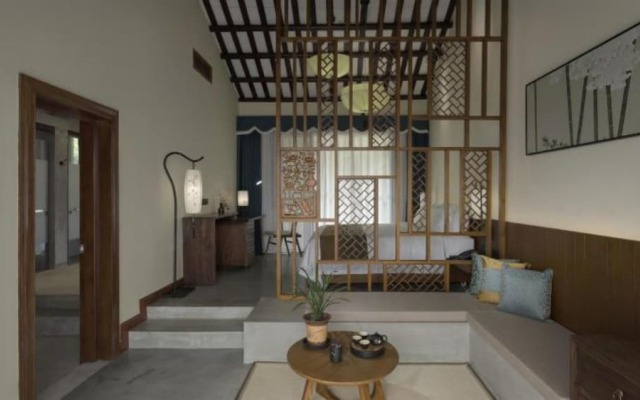 Deng Stone House Pastoral Resort