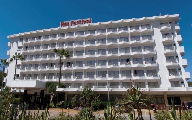Hotel Riu Festival