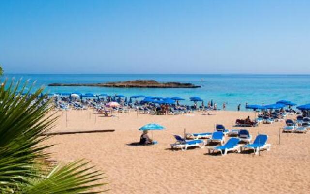 Rent Private Villa 196