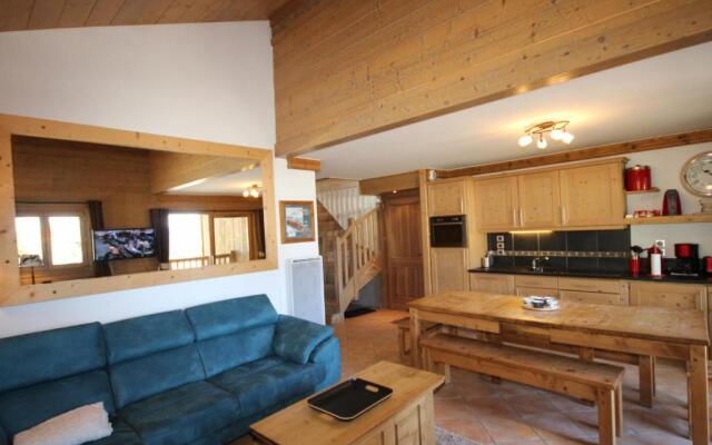 Appartement Villard-sur-Doron, 4 pièces, 9 personnes - FR-1-293-89