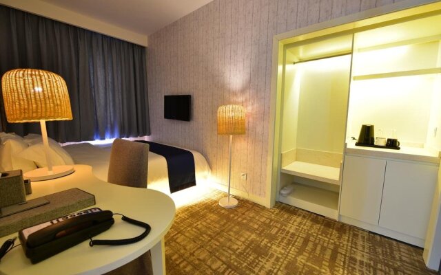 Sweet Valley Foso Hotel