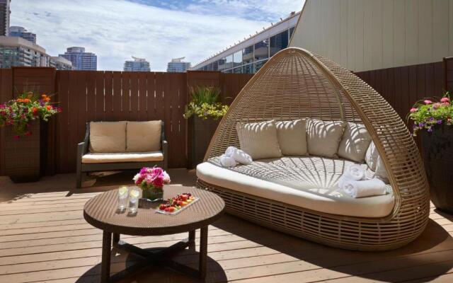 InterContinental Toronto Centre by IHG