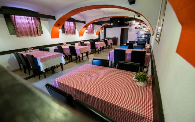 Hotel & Hostel Zagreb