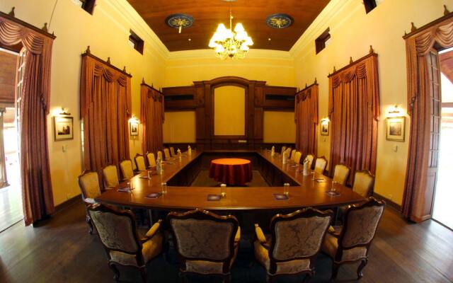 Bolgatty Palace & Island Resort (KTDC)