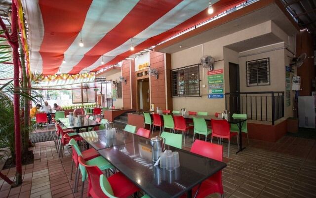 OYO 12260 Traveler's inn