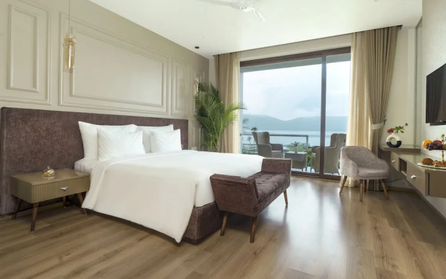 Zana Lake Resort Udaipur