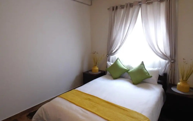 Budget Tented Village at Urban Glamping - Hostel