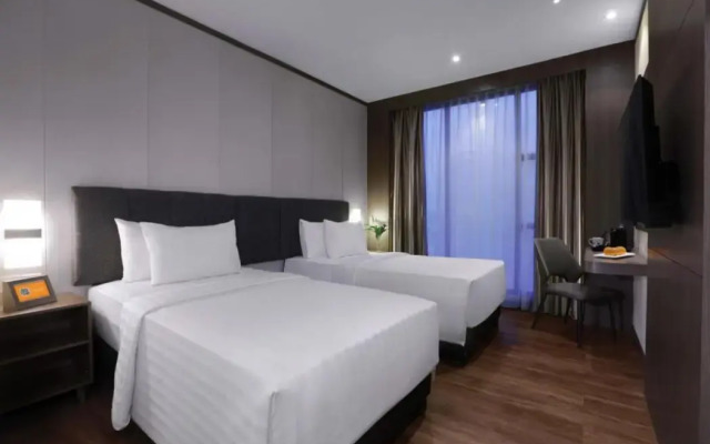 Harper Premier Nagoya Batam