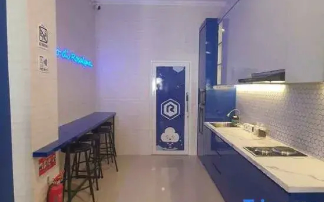 Rosalyne Sleepbox Malioboro 2 (Mirota)