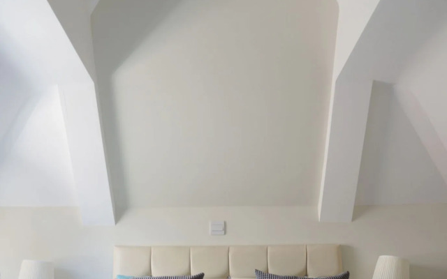 Leyland Country House