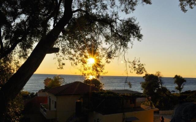 House Angelos D With sea View and Private Garden - Agios Gordios Beach