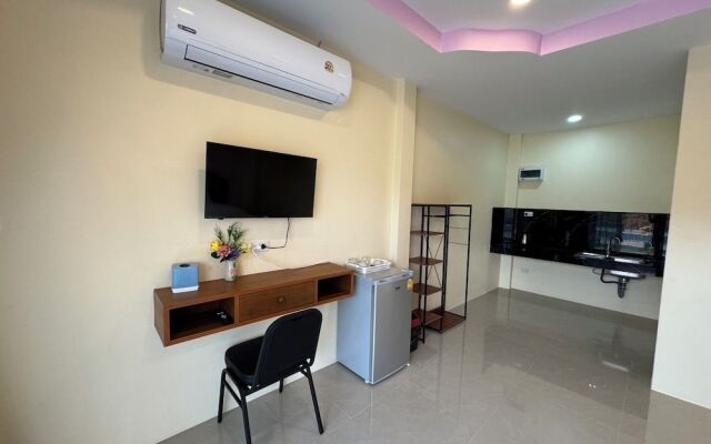 Patcharee Resort