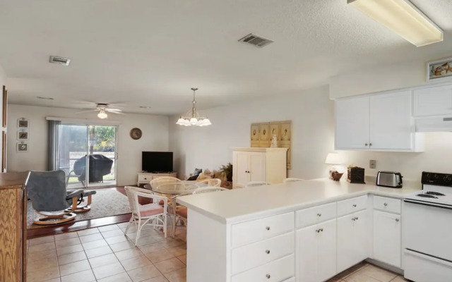 Summer Lake Townhomes 17