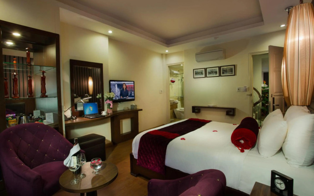 Golden Art Hotel – Guest Rooms – Hanoi