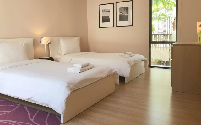 Palm Crescent Huahin Resort