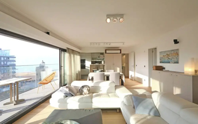 Apartment in Het Zoute With Sea Views
