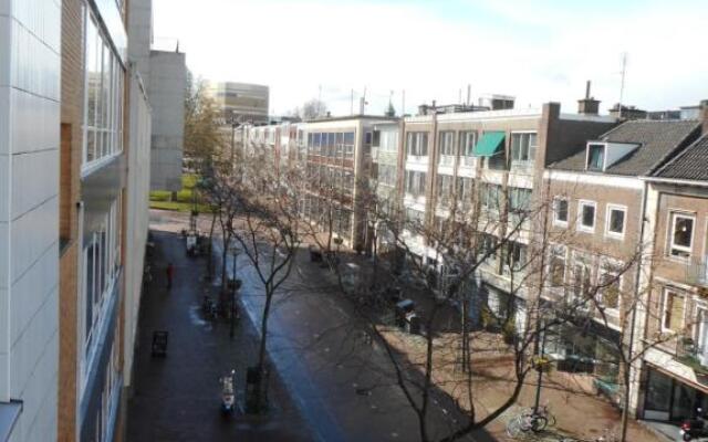 Lovely 2 bedroom condo in Arnhem centre