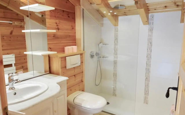 Chalet Demi-Quartier, 7 pièces, 14 personnes - FR-1-560-36