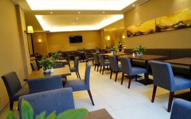 Home Inn Plus Kunming Qingnian Road Jinying Square