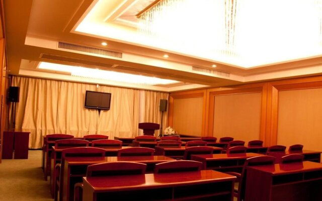 Jiuge Holiday Hotel