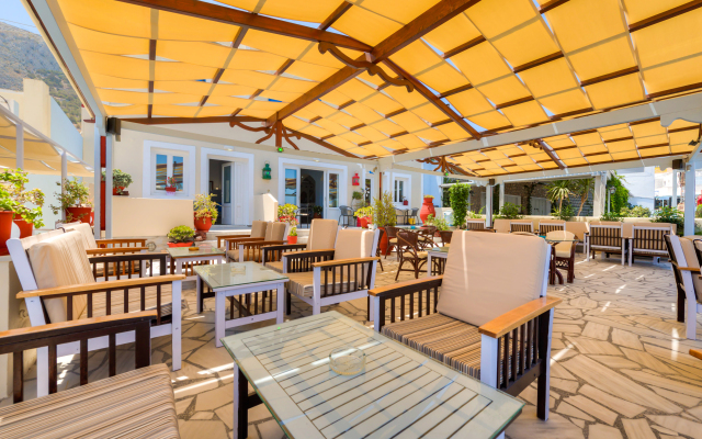 Akis Hotel