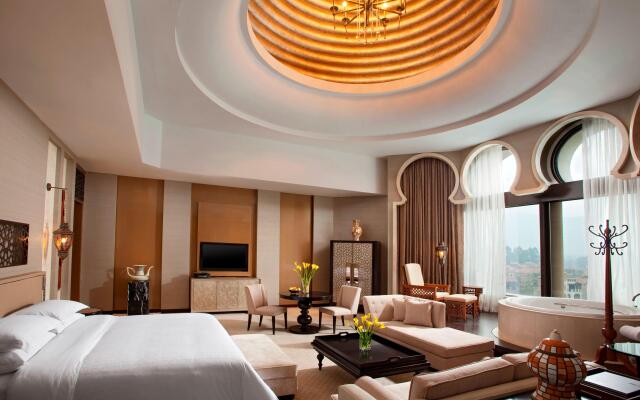 Sheraton Qingyuan Lion Lake Resort