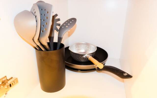 Modern Elegant Studio Grand Kamala Lagoon Apartment